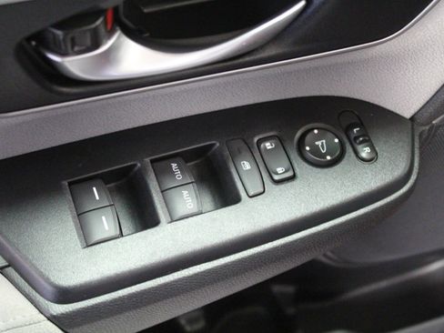 Used 2019 Honda CR-V EX image 21