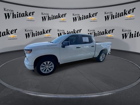 Used 2023 Chevrolet Silverado 1500 Custom AWD/4WD image 4