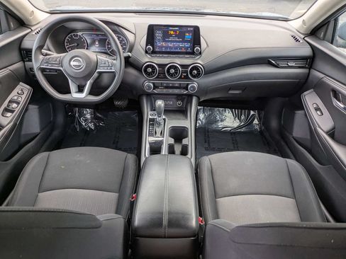 Used 2024 Nissan Sentra SV FWD image 14
