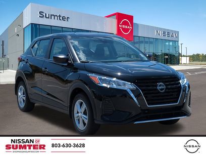 New 2025 Nissan Kicks Play S