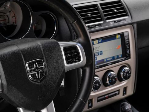 Used 2011 Dodge Challenger SRT8 RWD image 24