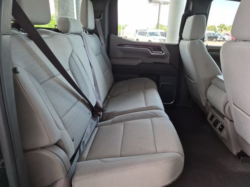 Used 2023 GMC Sierra 1500 SLE AWD/4WD image 8