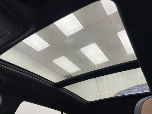 New 2025 Chevrolet Equinox ACTIV w/ Safety and Technology Package image 19