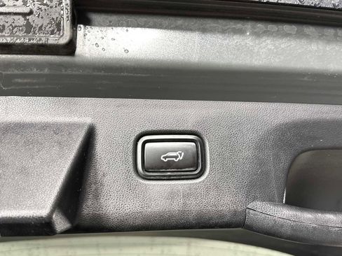 Used 2022 Hyundai Tucson Limited FWD image 25