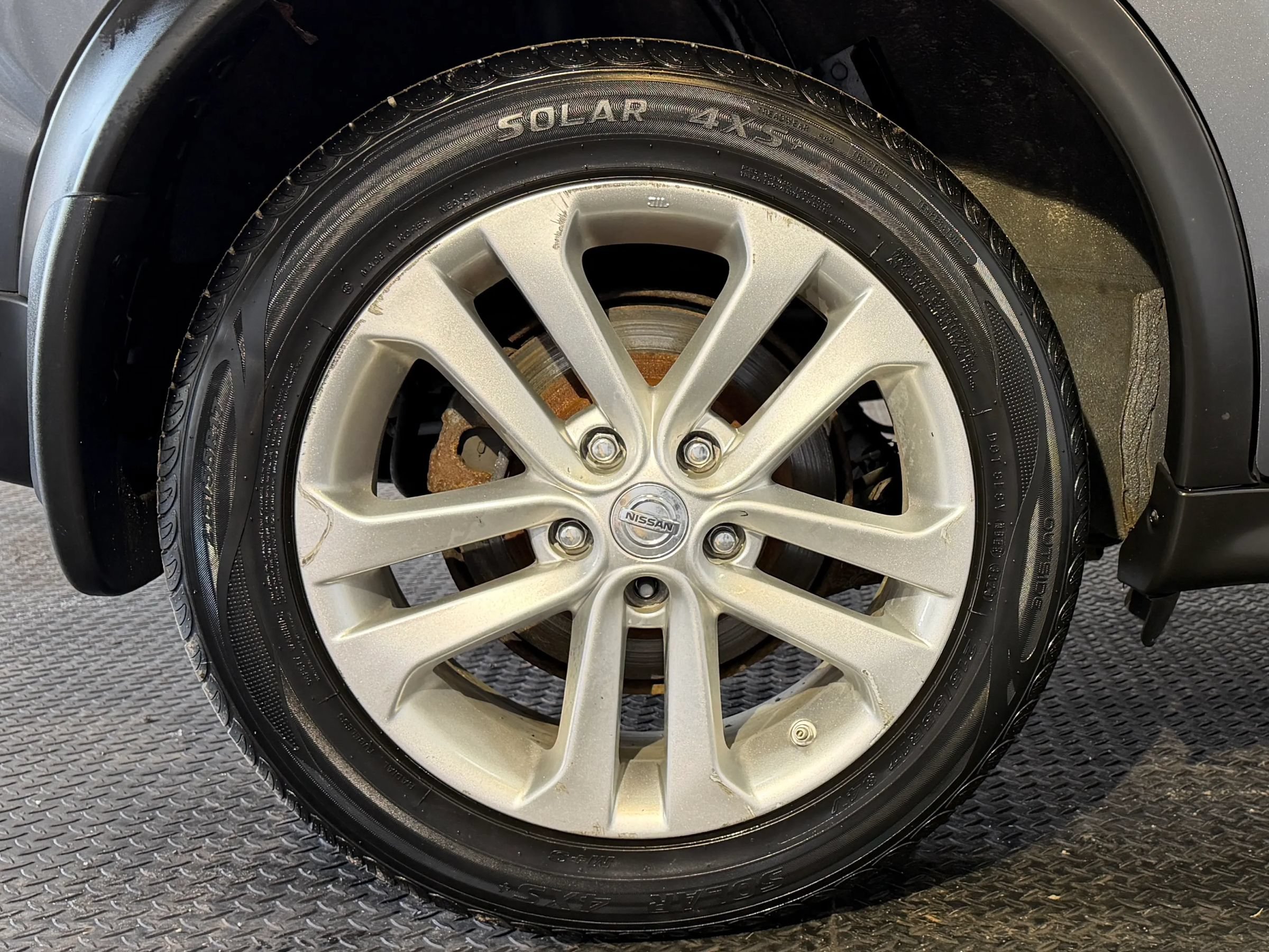 Used 2015 Nissan Juke SV FWD image 10
