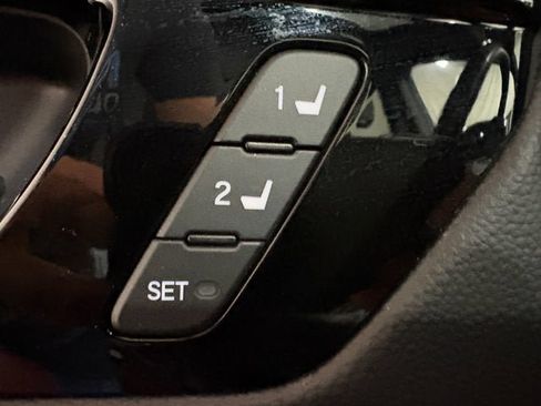 Used 2023 Honda CR-V Sport Touring image 7