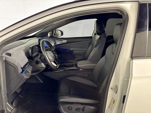 Certified 2023 Volkswagen ID.4 Pro S Plus AWD/4WD image 12