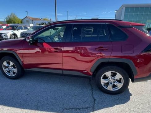 Used 2022 Toyota RAV4 XLE w/ Convenience Package AWD/4WD image 7
