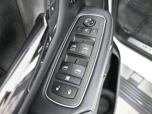 Used 2024 RAM 1500 Limited AWD/4WD image 20
