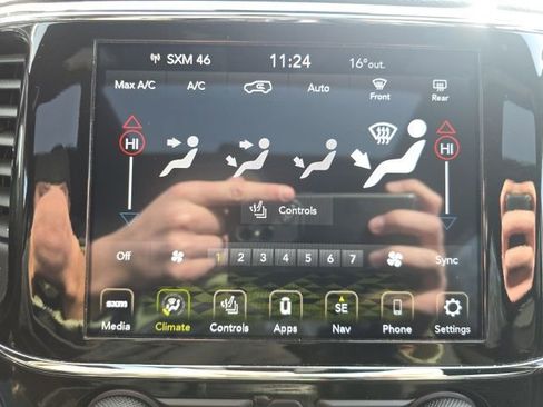 Used 2021 Jeep Grand Cherokee Freedom Edition image 19