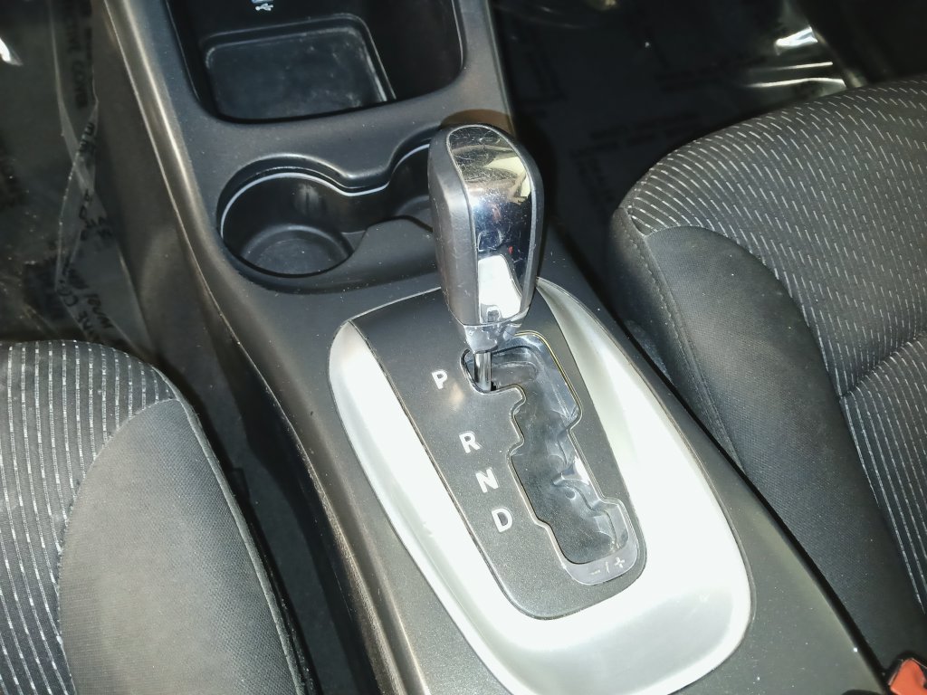 Used 2017 Dodge Journey SE w/ Flexible Seating Group FWD image 18