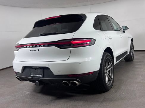 Certified 2020 Porsche Macan S AWD/4WD image 6