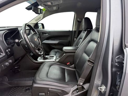 Used 2019 Chevrolet Colorado ZR2 w/ Colorado ZR2 Bison Edition image 10