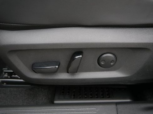 Used 2026 Nissan Rogue Platinum w/ Platinum Premium Package AWD/4WD image 15