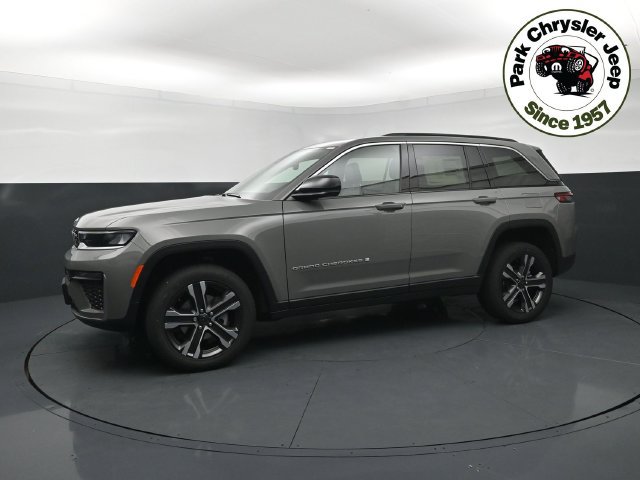 New 2027 Jeep Grand Cherokee Limited AWD/4WD image 2