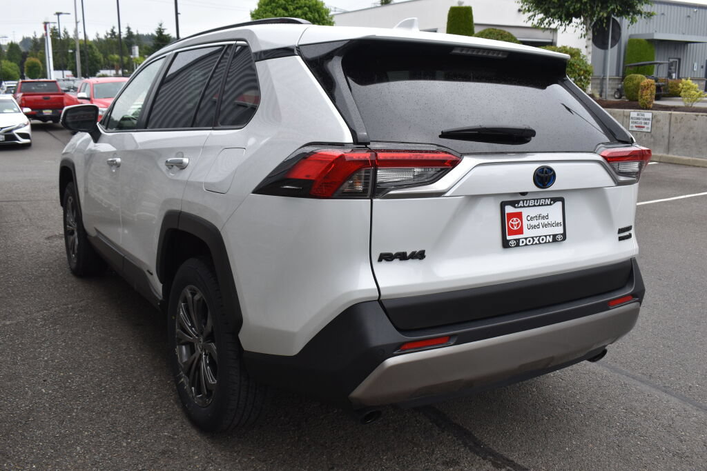 Certified 2023 Toyota RAV4 Limited w/ Limited Grade Weather Package AWD/4WD image 7