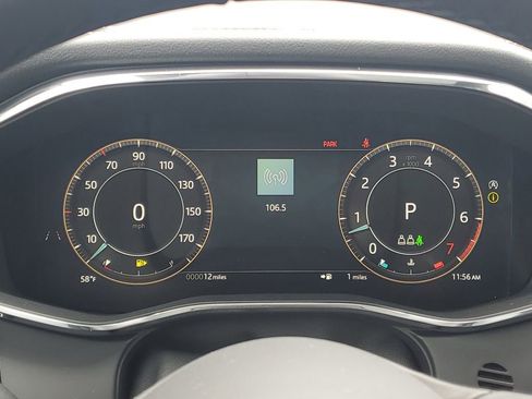 New 2026 Jaguar F-PACE R-Dynamic S image 18