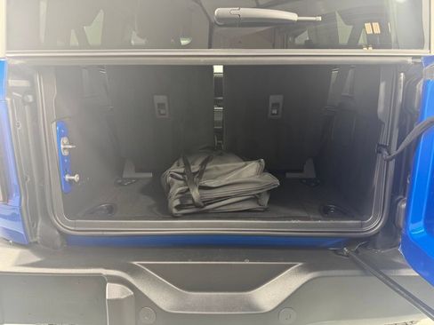 Used 2023 Ford Bronco Wildtrak AWD/4WD image 7