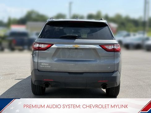Used 2020 Chevrolet Traverse LT FWD image 3