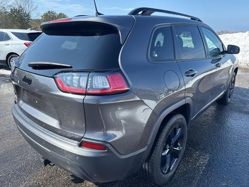 Used 2020 Jeep Cherokee Latitude Plus AWD/4WD image 6