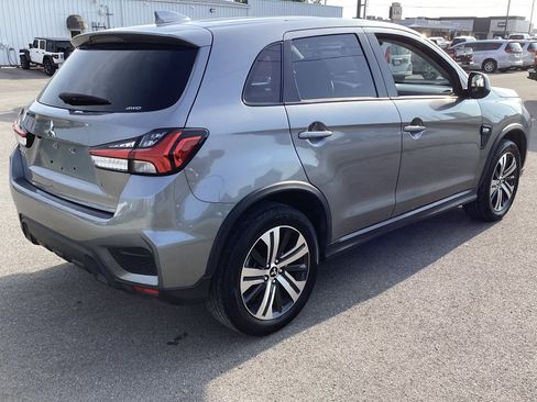 Used 2025 Mitsubishi Outlander Sport ES AWD/4WD image 5