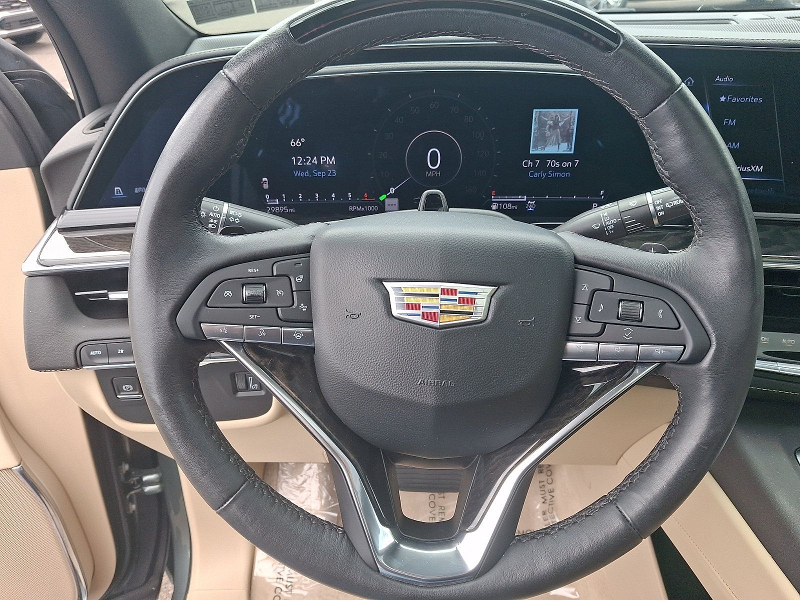 Certified 2024 Cadillac Escalade Premium Luxury AWD/4WD image 19