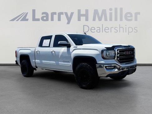 Used 2018 GMC Sierra 1500 SLE w/ SLE Fleet Preferred Package image 9
