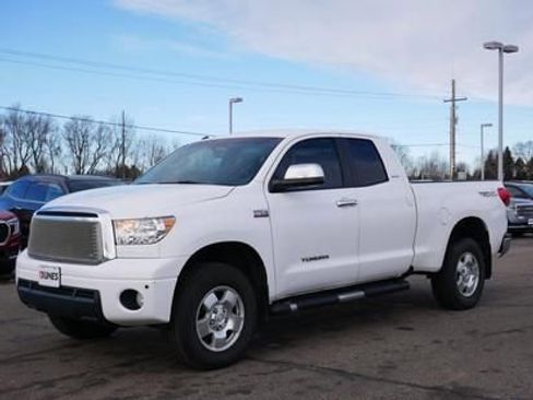 Used 2010 Toyota Tundra Limited image 30