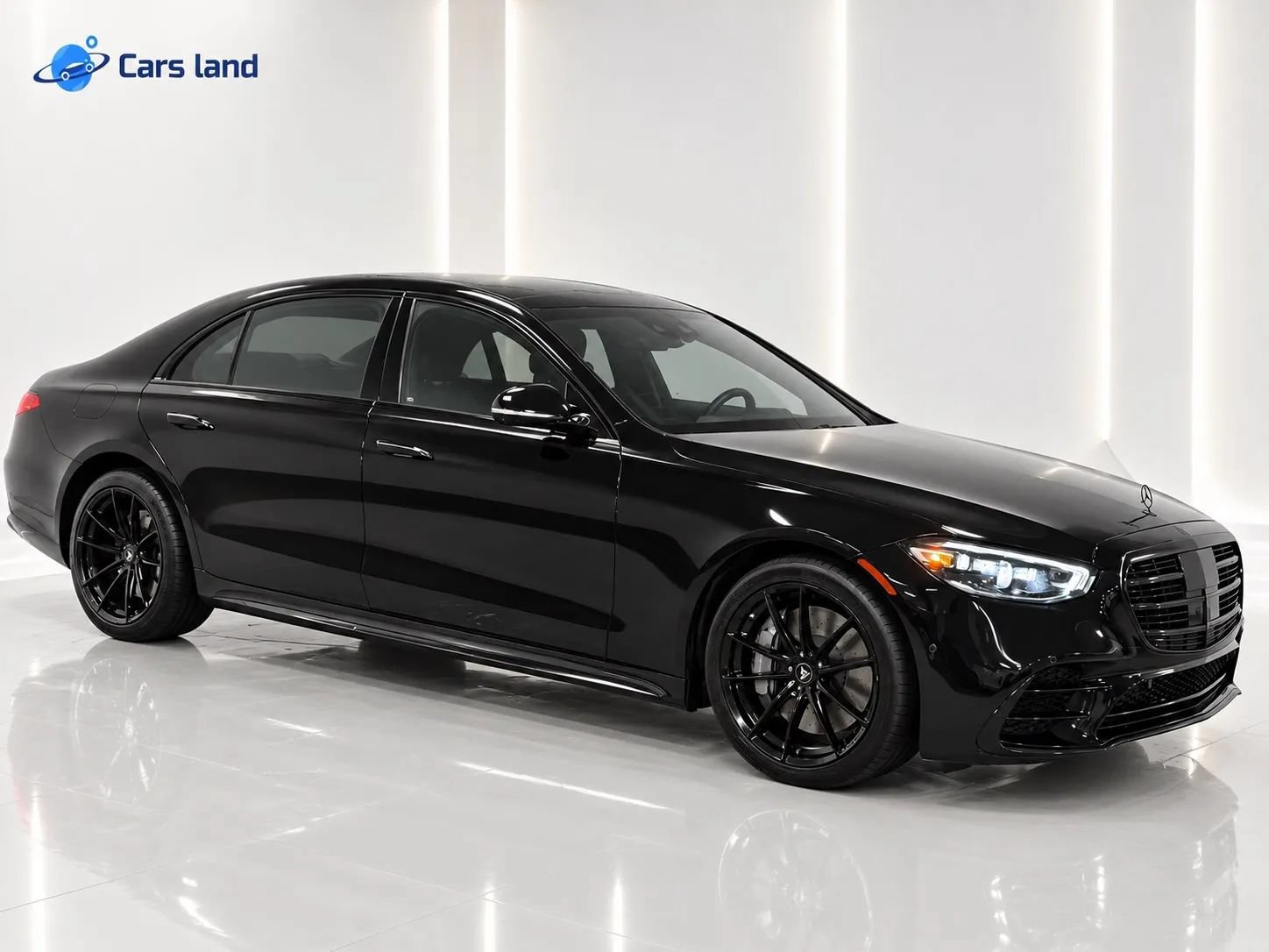 Used 2022 Mercedes-Benz S 580 4MATIC Sedan image 2