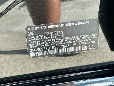 Used 2024 BMW 330i Sedan w/ M Sport Package RWD image 34