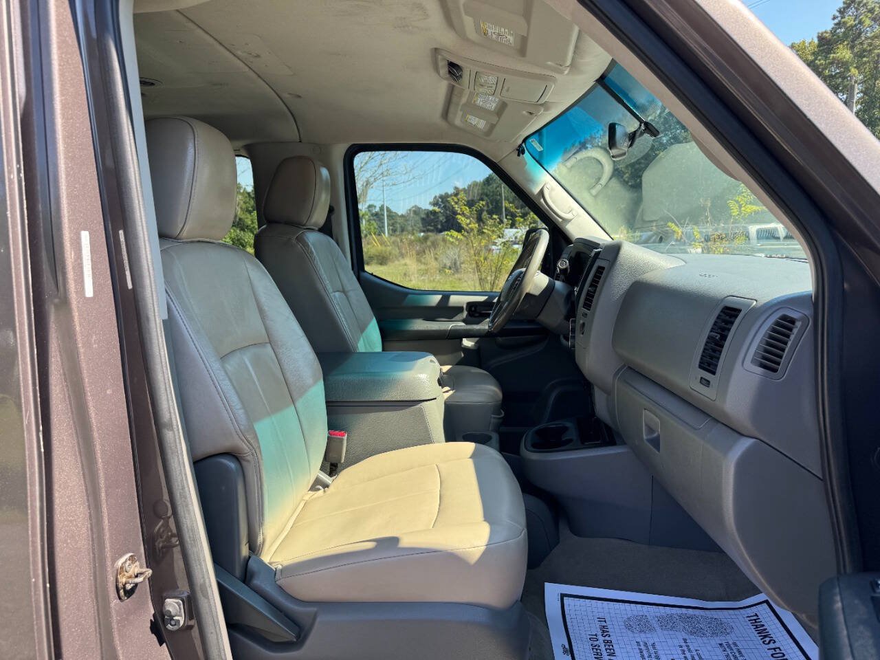 Used 2017 Nissan NV 3500 SL RWD image 45