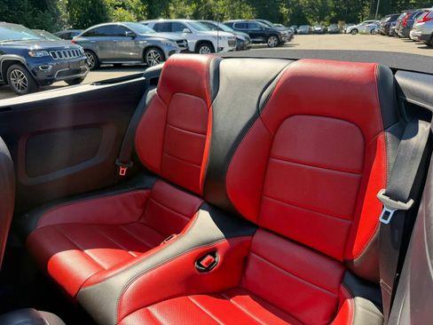 Used 2020 Ford Mustang Premium RWD image 12