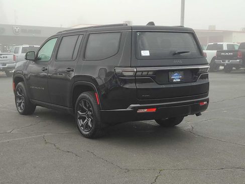 New 2026 Jeep Grand Wagoneer Limited image 12