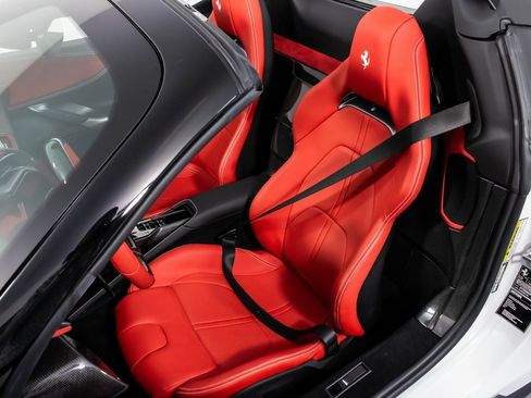 Certified 2023 Ferrari SF90 Spider image 6