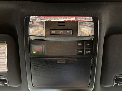 Certified 2020 Toyota Tacoma Limited image 29