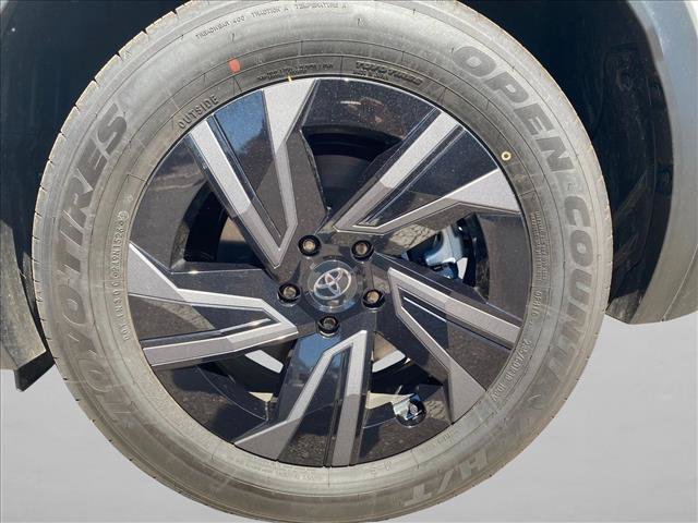 Certified 2026 Toyota C-HR AWD/4WD image 16