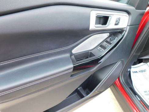 Used 2021 Ford Explorer ST w/ Equipment Group 401A image 15