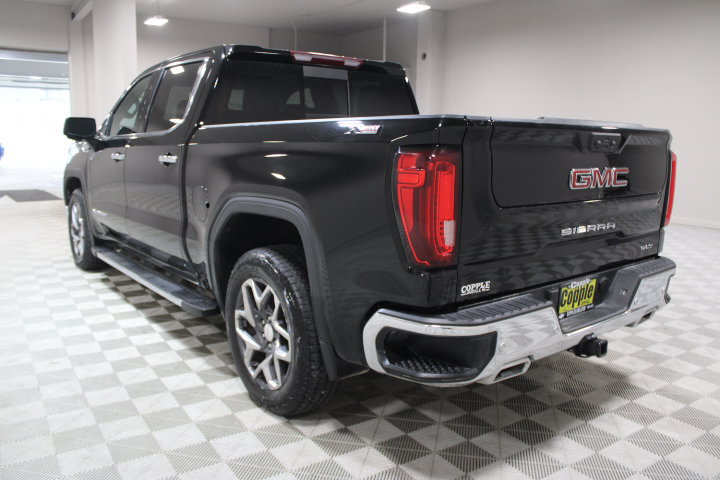 Used 2025 GMC Sierra 1500 SLT w/ SLT Premium Plus Package AWD/4WD image 10