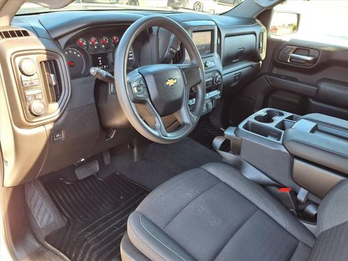 Used 2022 Chevrolet Silverado 1500 Custom w/ LPO, Dark Essentials Package image 21