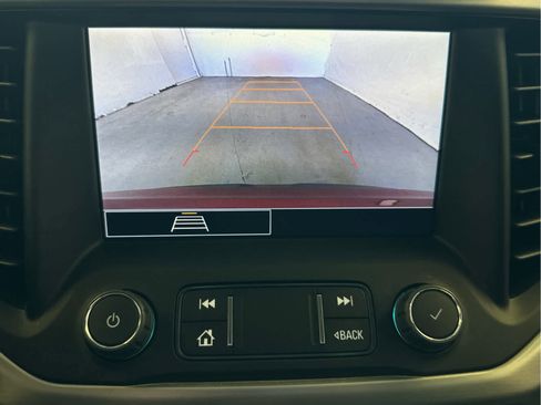 Used 2023 GMC Acadia SLE w/ Driver Convenience Package image 49