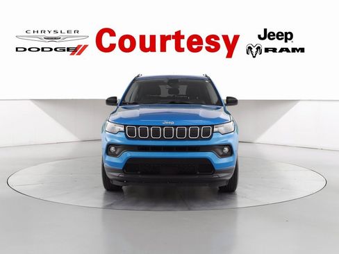 Certified 2022 Jeep Compass Latitude image 10