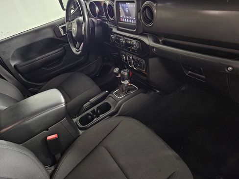 Used 2022 Jeep Gladiator Sport AWD/4WD image 30