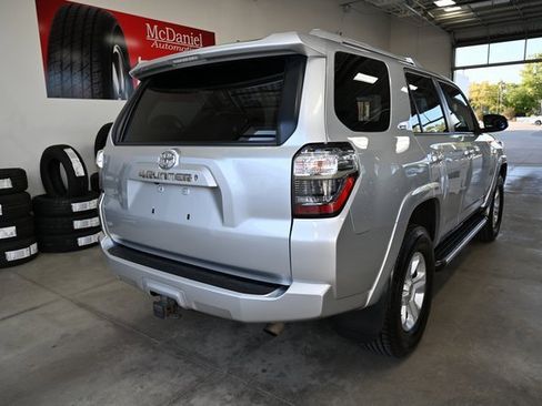 Used 2016 Toyota 4Runner SR5 image 5