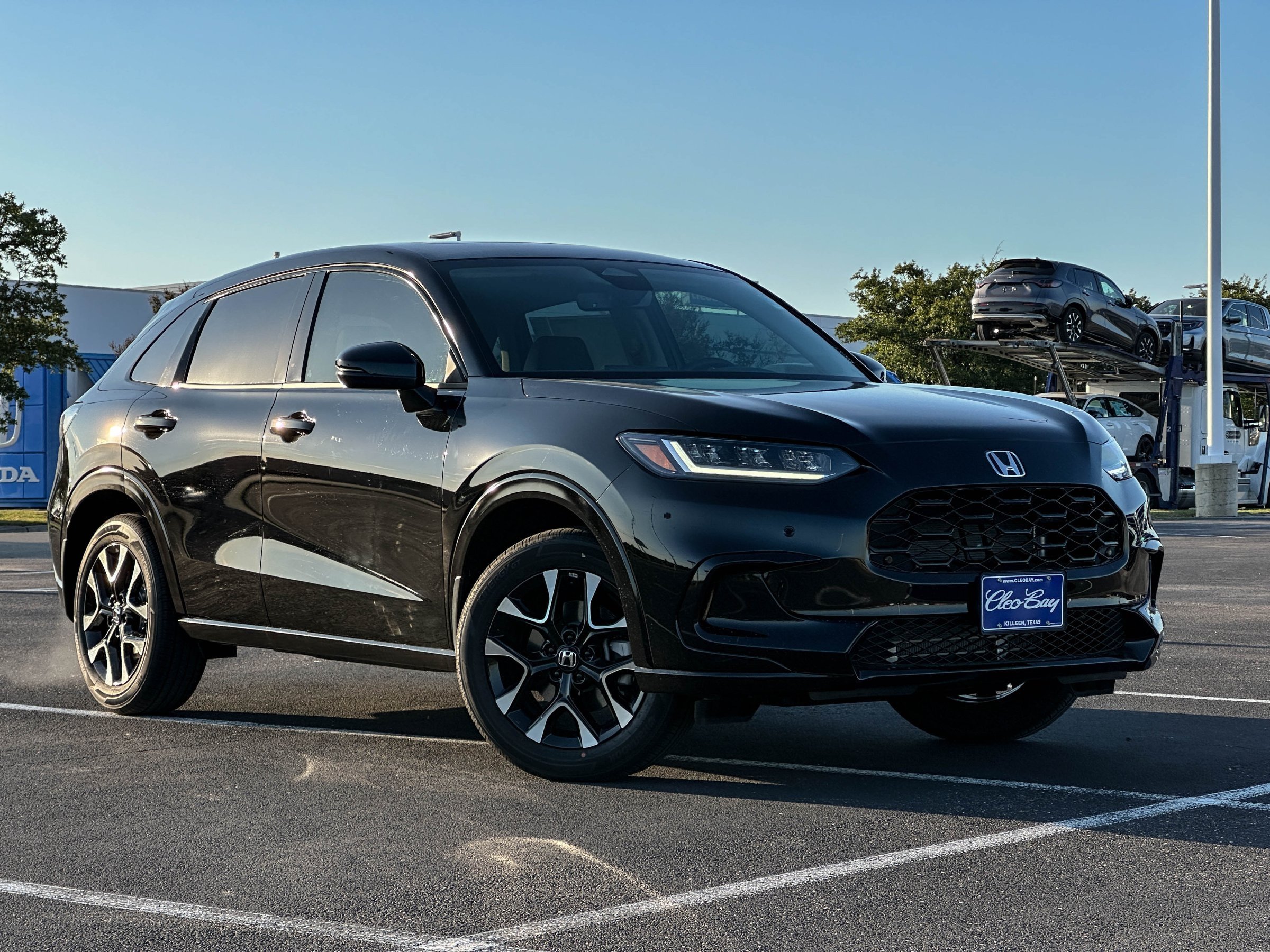 New 2027 Honda HR-V EX-L image 2