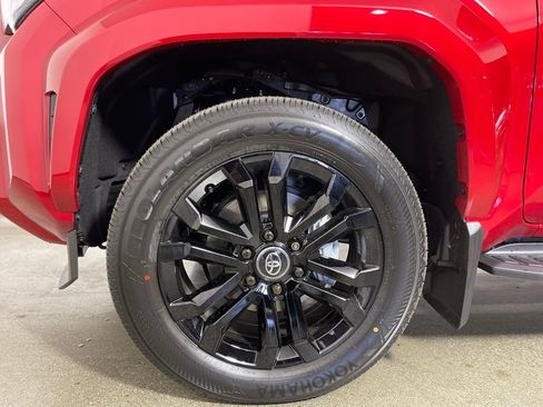 New 2026 Toyota 4Runner 4WD image 11