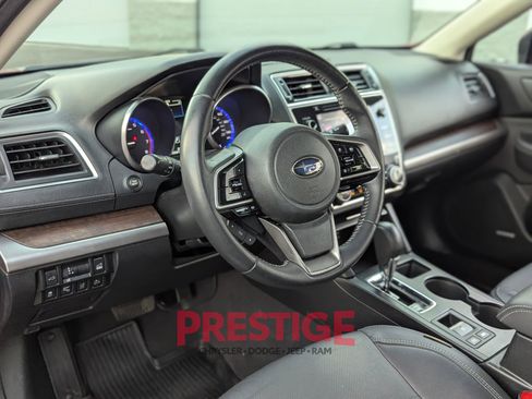 Used 2018 Subaru Outback 2.5i Limited image 13