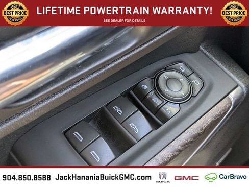 Used 2022 GMC Sierra 3500 Denali w/ Technology Package AWD/4WD image 26