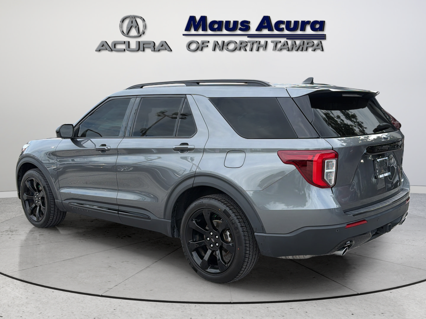 Used 2024 Ford Explorer ST-Line w/ Class IV Trailer Tow Package AWD/4WD image 7