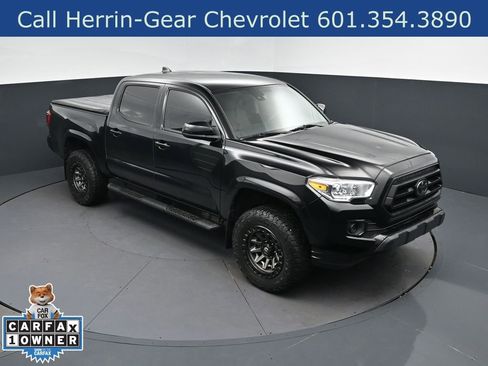 Used 2023 Toyota Tacoma SR AWD/4WD image 1