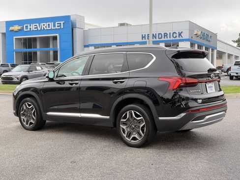 Used 2022 Hyundai Santa Fe Limited w/ Cargo Package FWD image 10